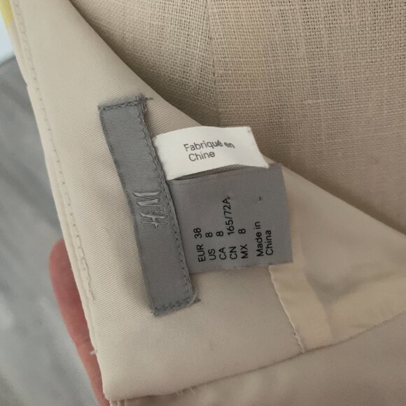 H&M Mini Skirt with mirrored floral print size 8 - Picture 4 of 5